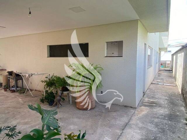 #14 - Casa para Venda em Senador Canedo - GO