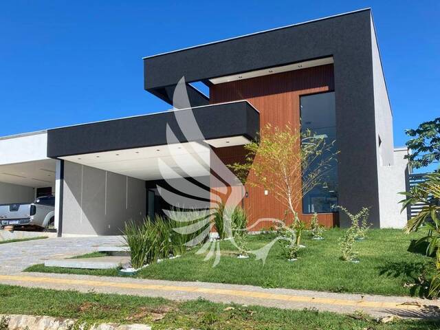 #70 - Casa para Venda em Goiânia - GO - 2