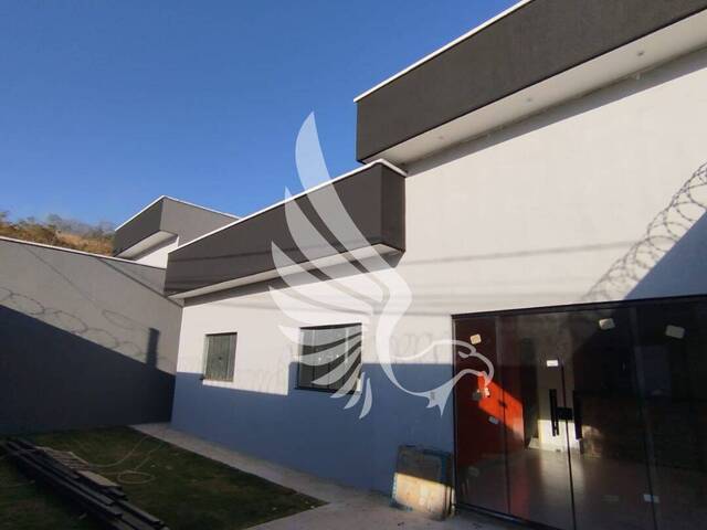 #103 - Casa para Venda em Senador Canedo - GO - 2