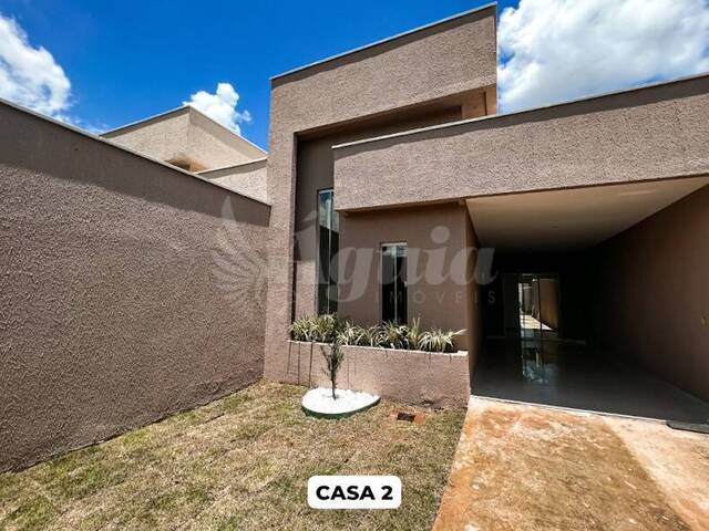#137 - Casa para Venda em Goiânia - GO - 2
