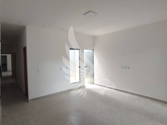 #24 - Casa para Venda em Senador Canedo - GO - 2
