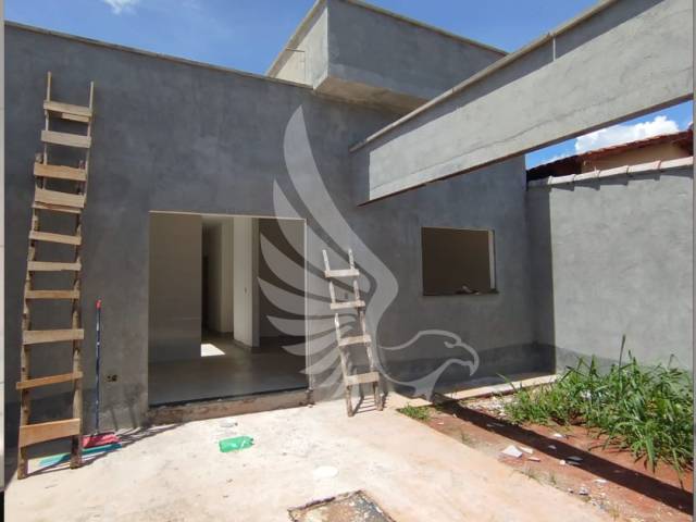 #13 - Casa para Venda em Goiânia - GO - 2