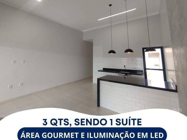 #31 - Casa para Venda em Senador Canedo - GO - 1