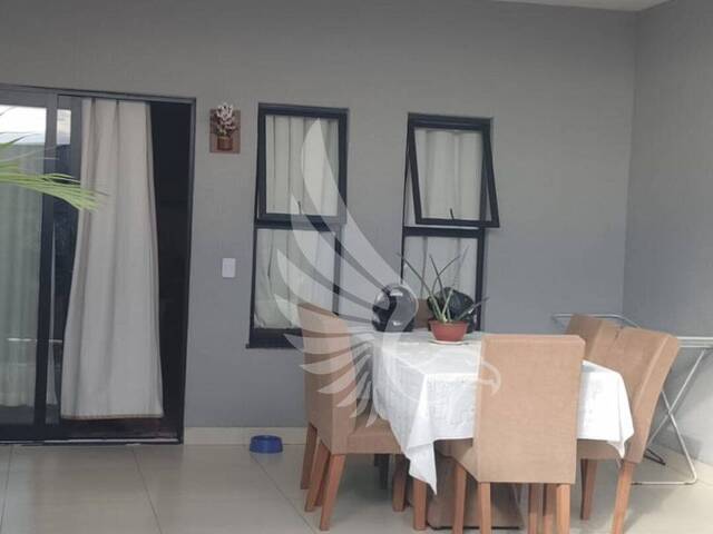 Casa para Venda em Senador Canedo - 4