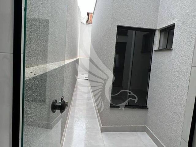 Casa para Venda em Goiânia - 4