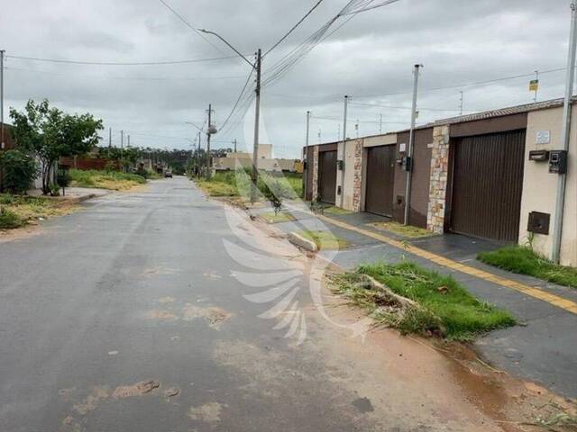 #184 - Casa para Venda em Senador Canedo - GO - 3
