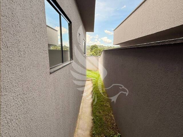 #193 - Casa para Venda em Senador Canedo - GO