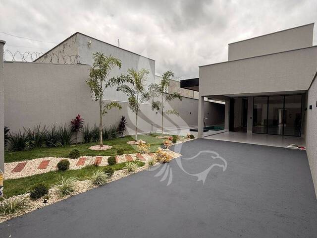 #202 - Casa para Venda em Senador Canedo - GO - 2