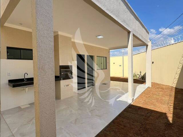 #206 - Casa para Venda em Senador Canedo - GO - 3