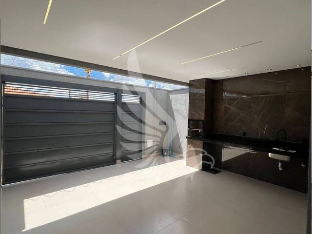 #211 - Casa para Venda em Senador Canedo - GO - 3