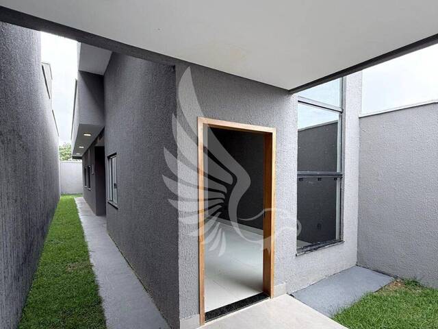 #212 - Casa para Venda em Senador Canedo - GO - 2